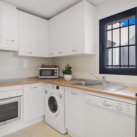 Apartamento De 2 Dormitorios En Playas Del Duque Marbella Dış mekan fotoğraf