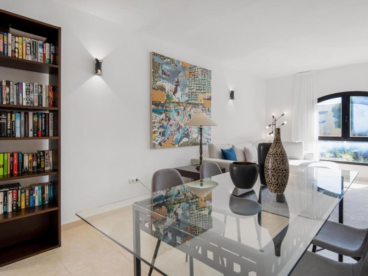 Apartamento De 2 Dormitorios En Playas Del Duque Marbella Dış mekan fotoğraf