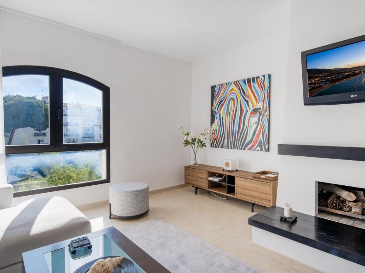 Apartamento De 2 Dormitorios En Playas Del Duque Marbella Dış mekan fotoğraf