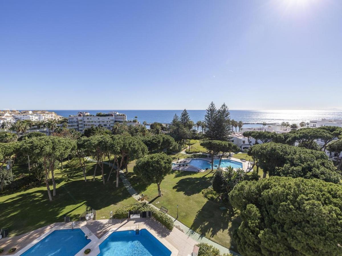 Apartamento De 2 Dormitorios En Playas Del Duque Marbella Dış mekan fotoğraf