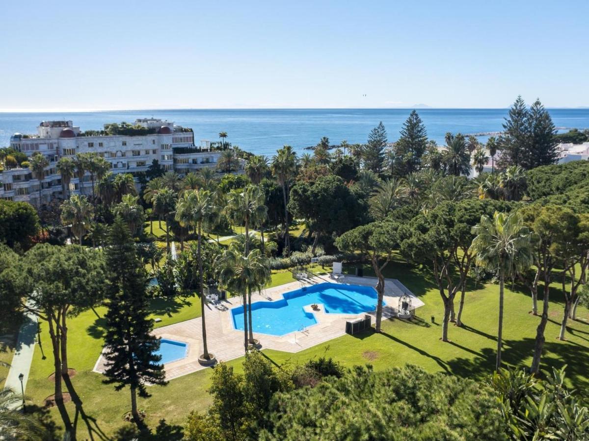 Apartamento De 2 Dormitorios En Playas Del Duque Marbella Dış mekan fotoğraf