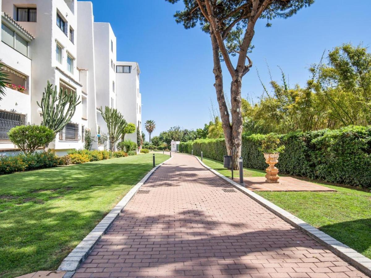 Apartamento De 2 Dormitorios En Playas Del Duque Marbella Dış mekan fotoğraf